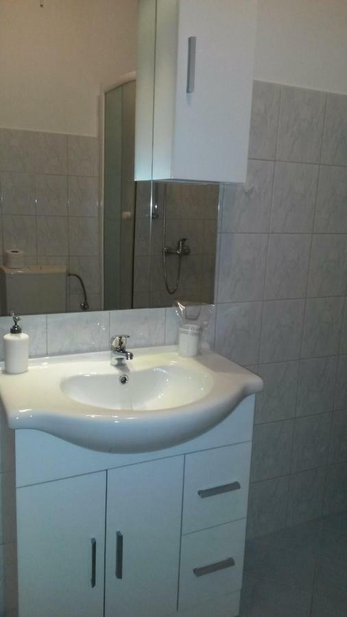 Apartman Lana Баньоле Екстер'єр фото